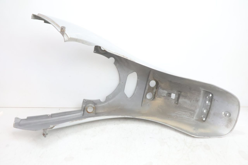 photo de Carena posteriore APRILIA SCARABEO GT 125 (1999 - 2007) - Marcature e riferimenti originali