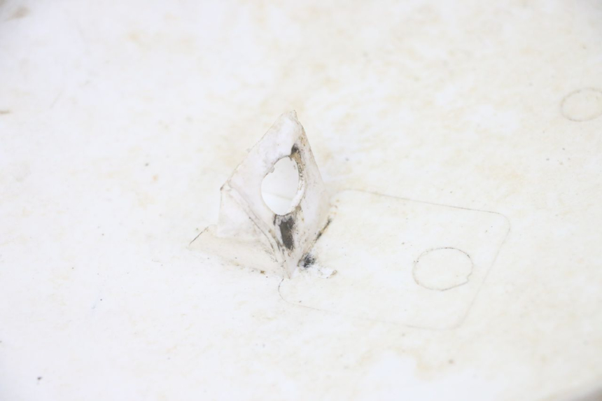 photo de CARENA POSTERIORE DERBI SENDA SM DRD 50 (2008 - 2013) - Zoom sullo stato d'uso