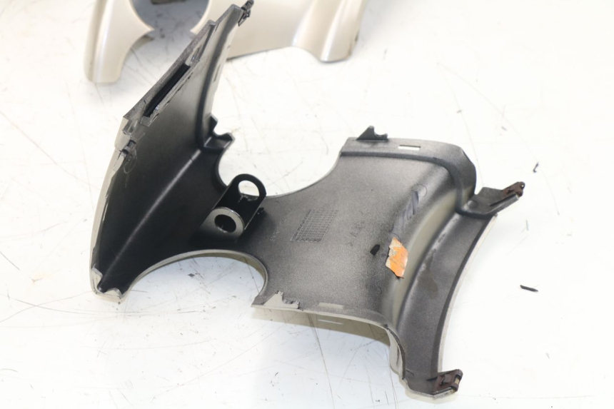 photo de Carena posteriore MBK SKYLINER 125 (2001 - 2003) - Zoom sullo stato d'uso