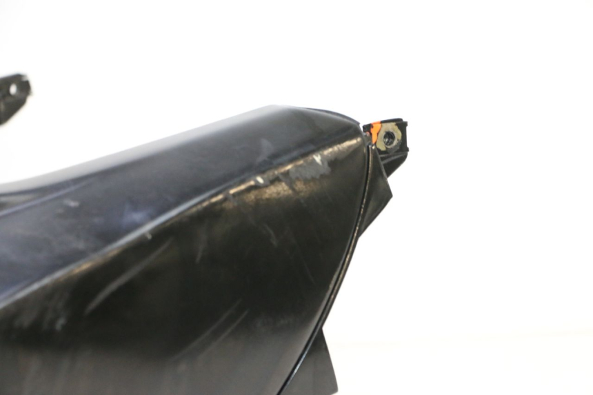 photo de CARENA POSTERIORE PEUGEOT SPEEDFIGHT 2 AC 50 (2000 - 2009) - Foto prodotto supplementare