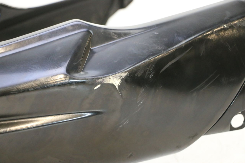 photo de CARENA POSTERIORE PEUGEOT SPEEDFIGHT 2 AC 50 (2000 - 2009) - Ispezione visiva dettagliata