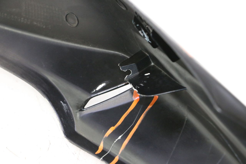 photo de CARENA POSTERIORE PEUGEOT SPEEDFIGHT 2 AC 50 (2000 - 2009) - Ricambio usato controllato