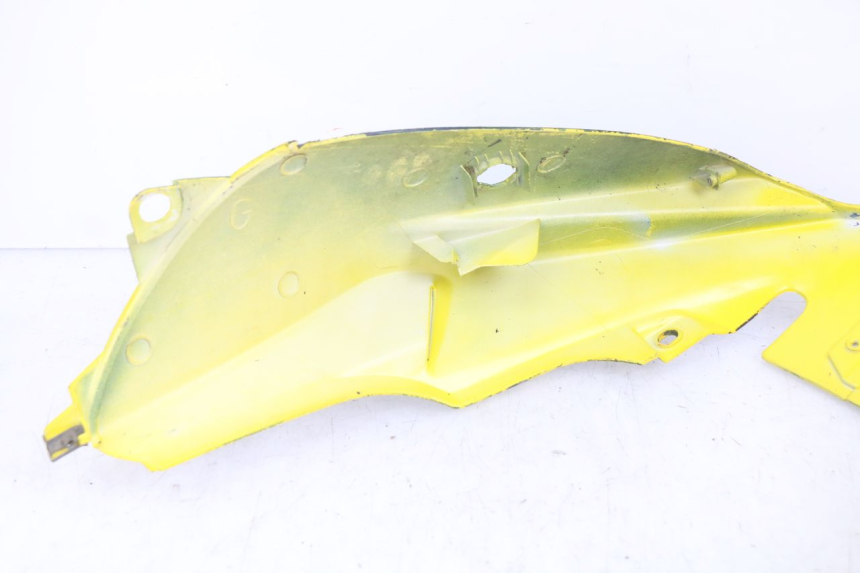 photo de CARENAGE POSTERIORE PEUGEOT SPEEDFIGHT LC 50 (1996 - 2002) - Primo piano tecnico