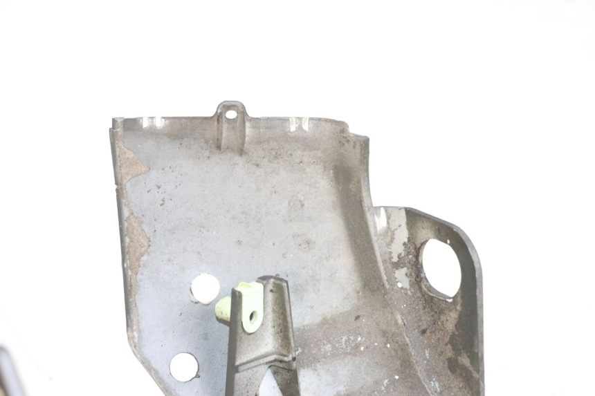 photo de CARENA POSTERIORE PEUGEOT STREETZONE I 2T 50 (2018 - 2020) - Altra vista dell'articolo