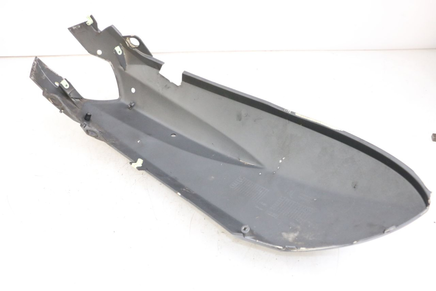 photo de CARENA POSTERIORE PEUGEOT STREETZONE I 2T 50 (2018 - 2020) - Altra angolazione