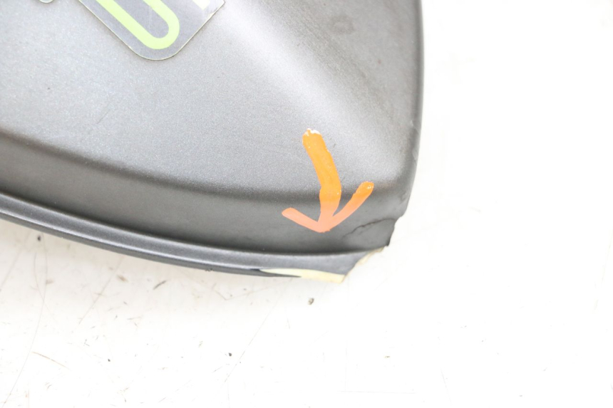 photo de CARENA POSTERIORE PEUGEOT STREETZONE I 2T 50 (2018 - 2020) - Stato della superficie e materiale