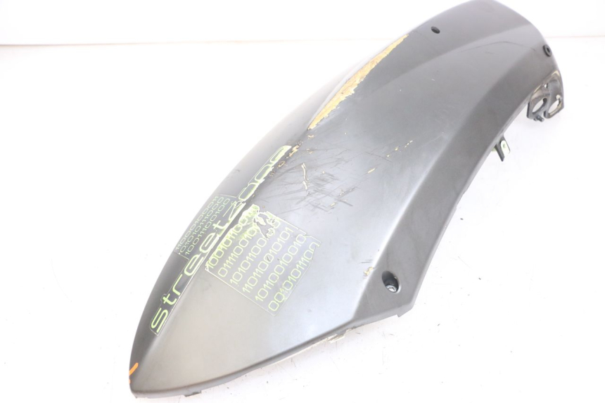 photo de CARENA POSTERIORE PEUGEOT STREETZONE I 2T 50 (2018 - 2020) - Ricambio usato controllato