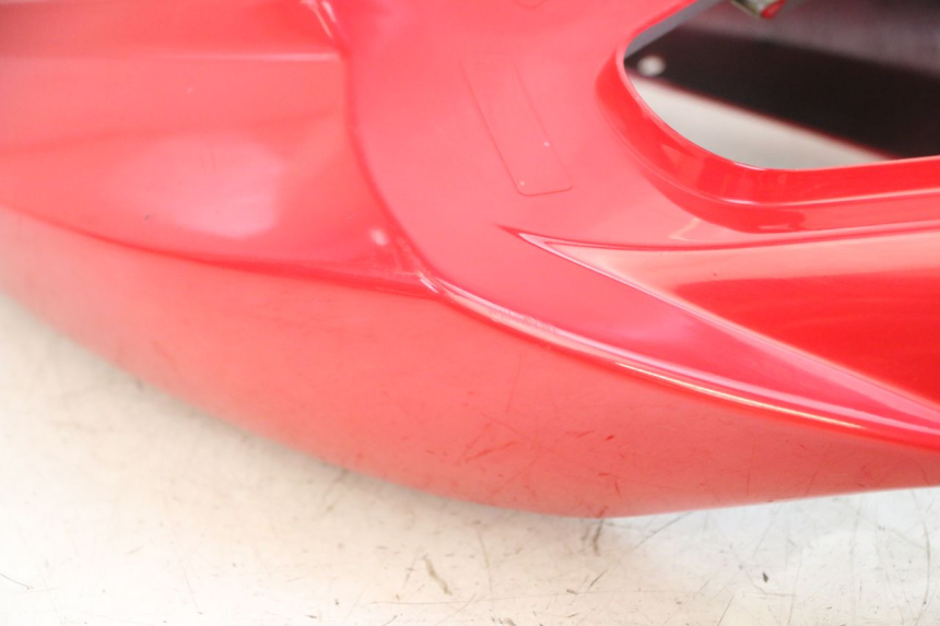 photo de CARENA POSTERIORE SUZUKI SV S 650 (2003 - 2009) - Caratteristiche distintive