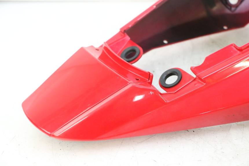 photo de CARENA POSTERIORE SUZUKI SV S 650 (2003 - 2009) - Primo piano ad alta risoluzione