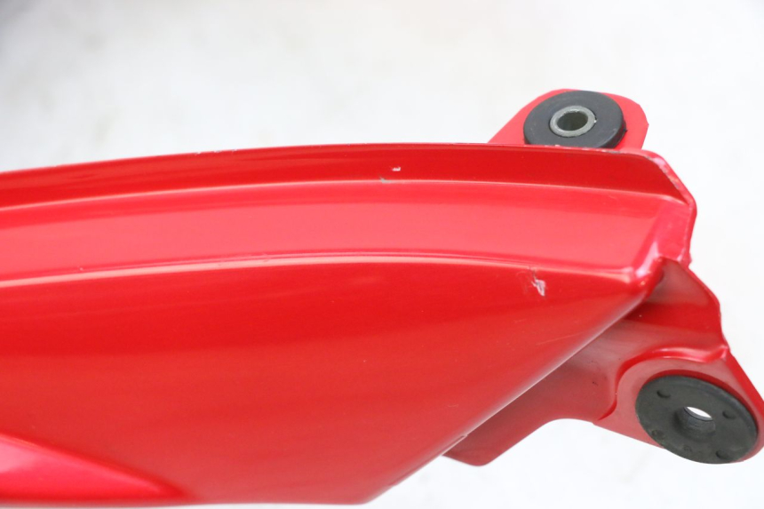photo de CARENA POSTERIORE SUZUKI SV S 650 (2003 - 2009) - Marcature e riferimenti originali