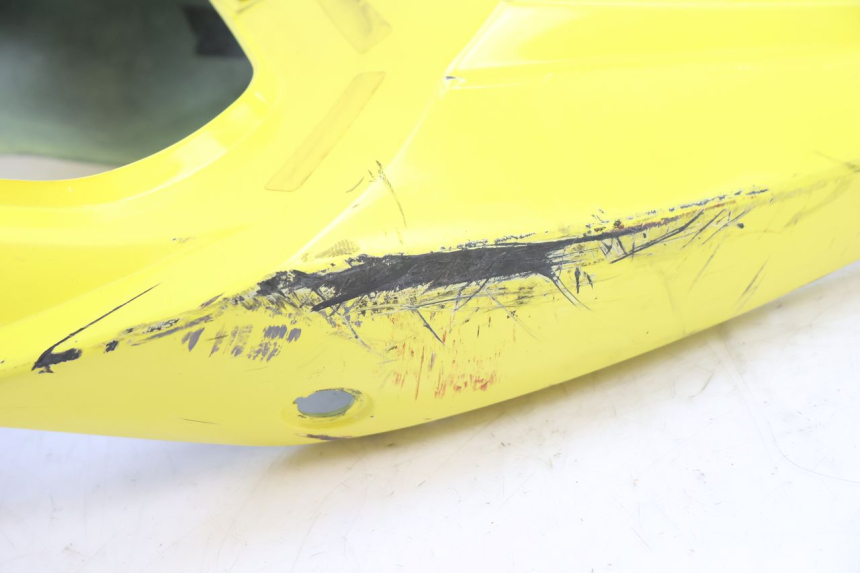 photo de CARENA POSTERIORE SUZUKI SV S 650 (2003 - 2009) - Dettagli dei punti di fissaggio