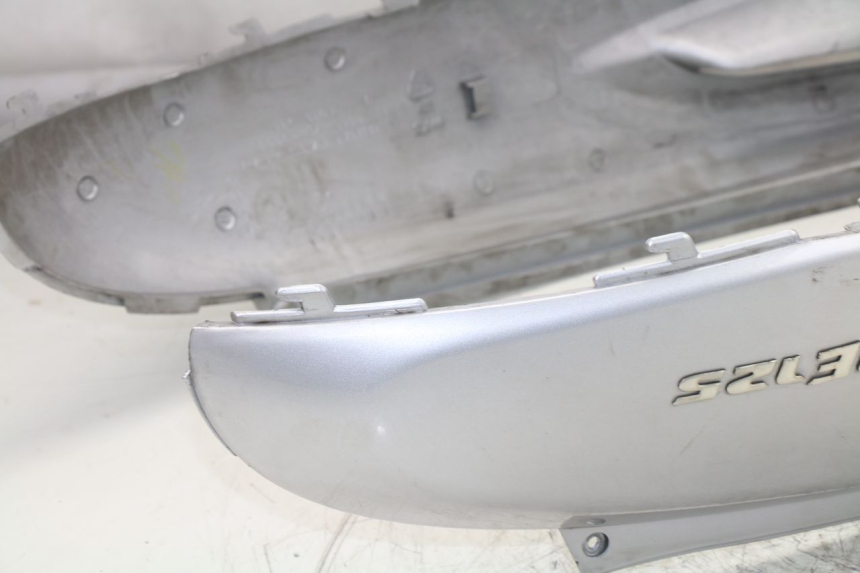 photo de Carena posteriore SYM JOYRIDE 125 (2002 - 2009) - Ricambio usato controllato
