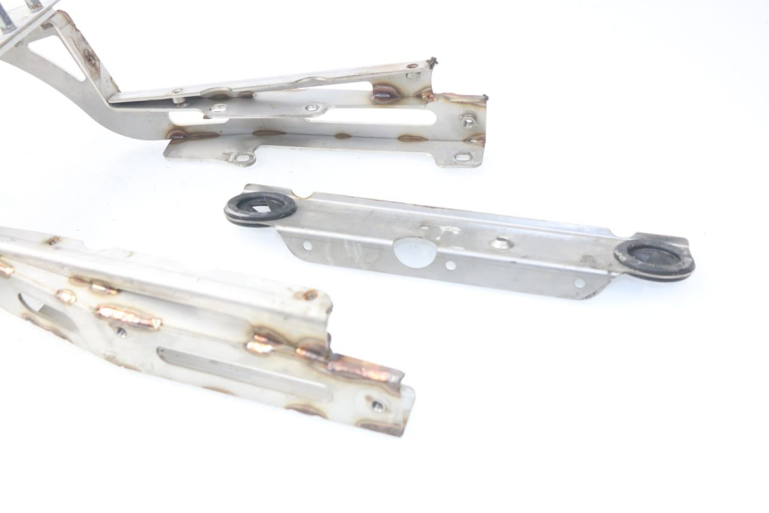 photo de CARENA POSTERIORE YAMAHA TDM ABS 900 (2002 - 2014) - Primo piano ad alta risoluzione