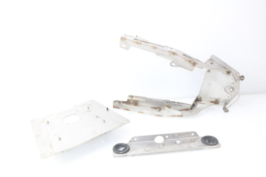 photo de CARENA POSTERIORE YAMAHA TDM ABS 900 (2002 - 2014) - Marcature e riferimenti originali