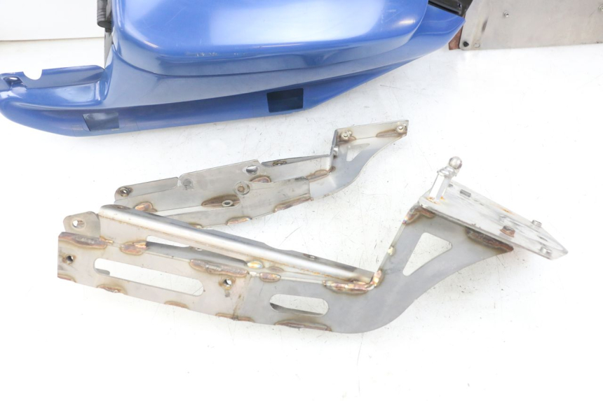 photo de CARENA POSTERIORE YAMAHA TDM ABS 900 (2002 - 2014) - Zoom sui componenti