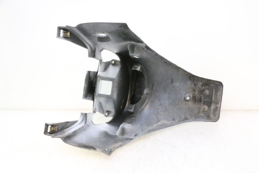 photo de CARENAGE POSTERIORE PEUGEOT TREKKER 50 (1995 - 2004) - Altra angolazione