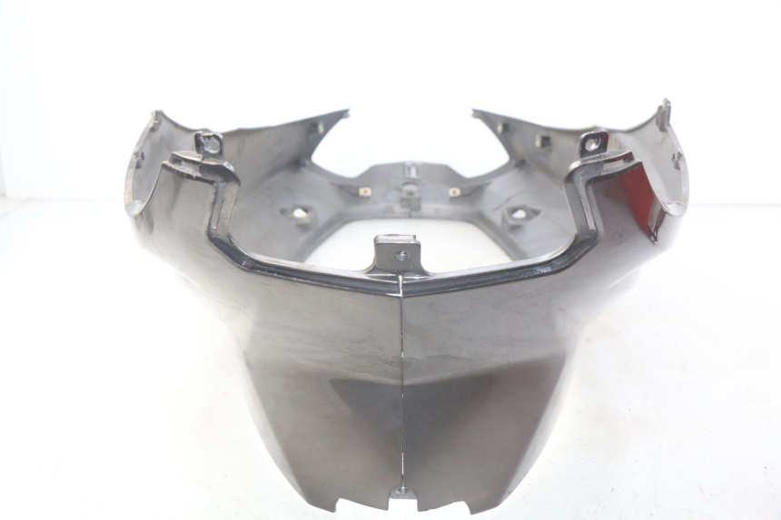 photo de Carena posteriore PEUGEOT TWEET ACTIVE 4T 50 (2018 - 2022) - Primo piano ad alta risoluzione