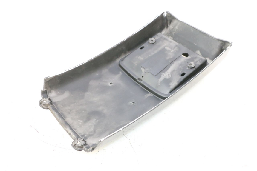 photo de CARENA POSTERIORE PIAGGIO VESPA PK FL 2T 50 (1990 - 1996) - Altra angolazione