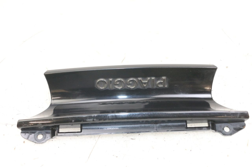 photo de CARENA POSTERIORE PIAGGIO X10 125 (2012 - 2017) - Vista principale