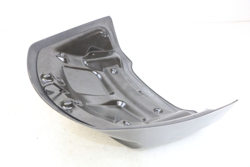 photo de CARENA POSTERIORE PIAGGIO XEVO - X EVO 125 (2007 - 2017) - Dettaglio del componente