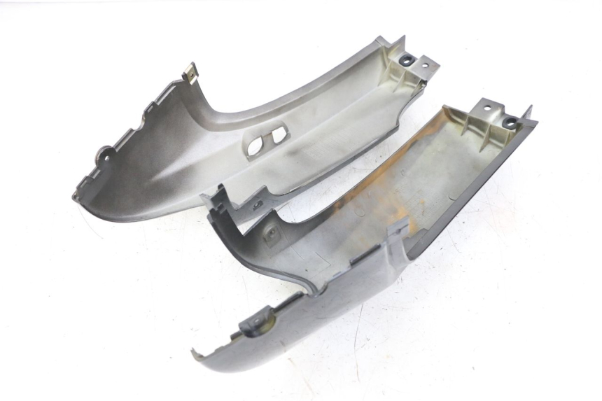 photo de CARENA POSTERIORE SYM XS 125 (2007 - 2016) - Marcature e riferimenti originali