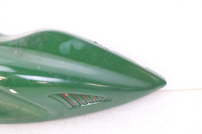 photo de CARENA POSTERIORE YAMAHA AEROX 50 (1997 - 2006) - Stato della superficie e materiale