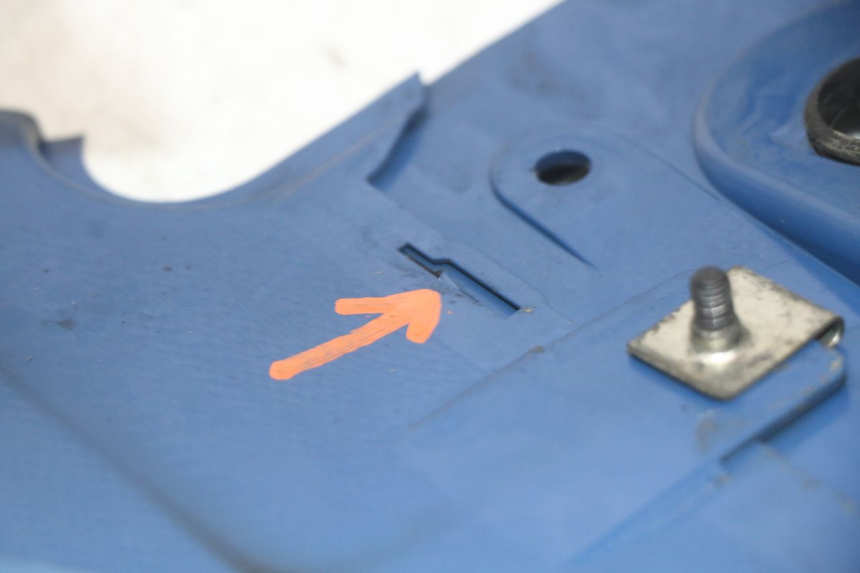 photo de CARENA POSTERIORE YAMAHA FJR ABS 1300 (2006 - 2012) - Altra vista dell'articolo