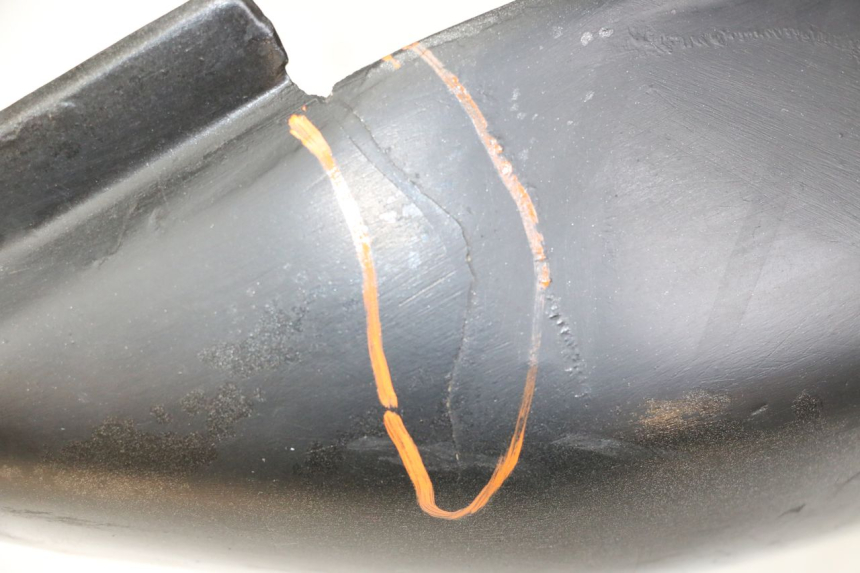 photo de CARENA POSTERIORE YAMAHA FZS FAZER 600 (2001 - 2003) - Caratteristiche distintive