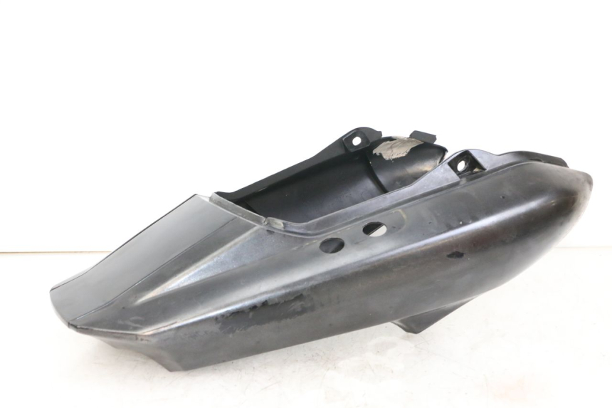 photo de CARENA POSTERIORE YAMAHA FZS FAZER 600 (2001 - 2003) - Dettagli dei punti di fissaggio
