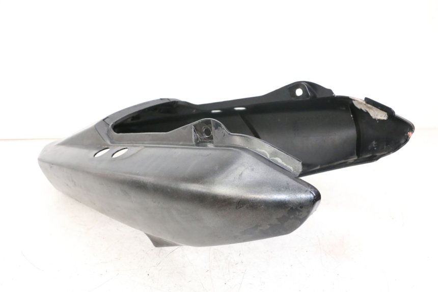 photo de CARENA POSTERIORE YAMAHA FZS FAZER 600 (2001 - 2003) - Stato della superficie e materiale