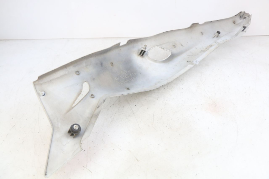 photo de CARENAGE POSTERIORE YAMAHA YZF R THUNDERCAT 600 (1996 - 2003) - Ricambio usato controllato