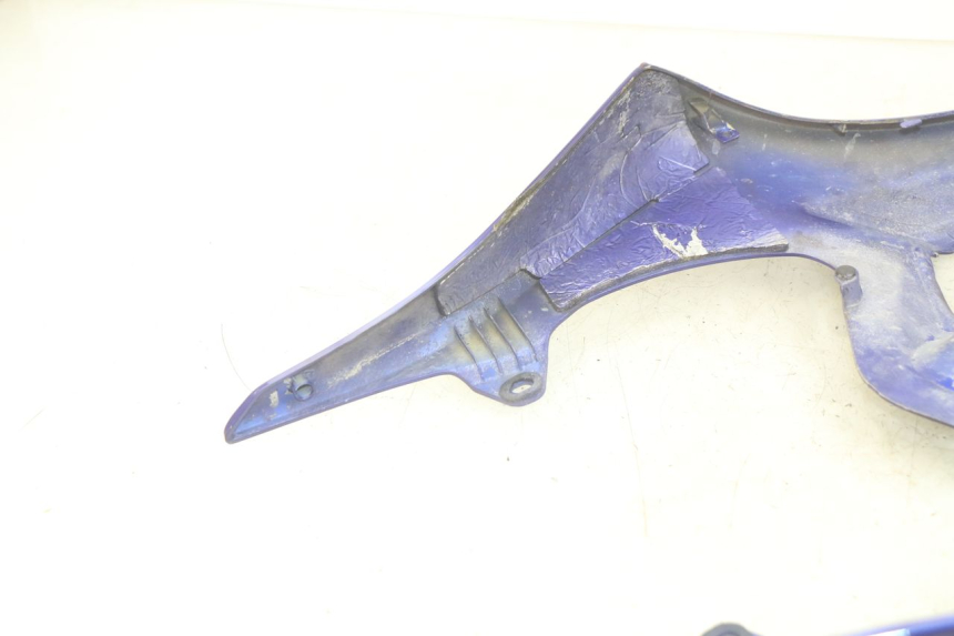 photo de CARENA POSTERIORE YAMAHA YZF R1 1000 (2007 - 2008) - Zoom sullo stato d'uso