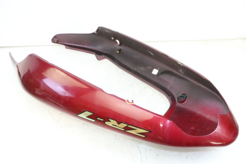 photo de CARENA POSTERIORE KAWASAKI ZR 7 750 (1999 - 2004) - Zoom sullo stato d'uso