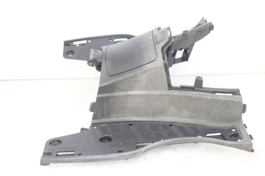 photo de SERBATOIO COPERCHIO SUZUKI BURGMAN 125 (2007 - 2014) - Vista principale