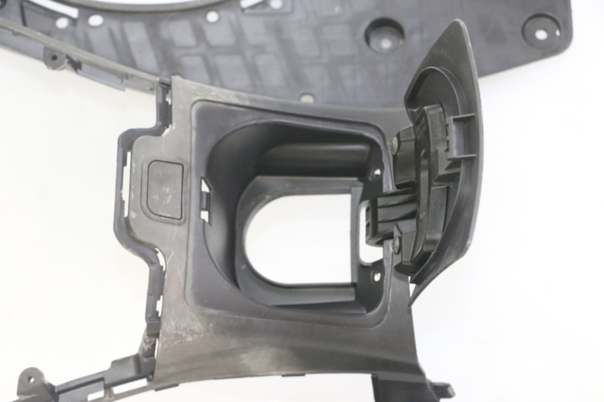 photo de SERBATOIO COPERCHIO SUZUKI BURGMAN 125 (2007 - 2014) - Dettaglio del componente