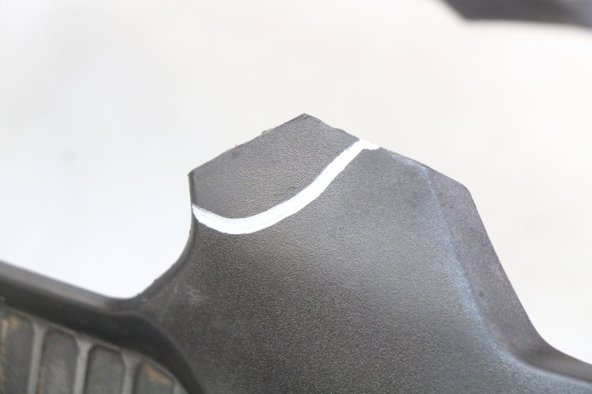 photo de CARENAGE RESERVOIR HONDA CB R 1000 (2018 - 2023) - Vista d'insieme del prodotto