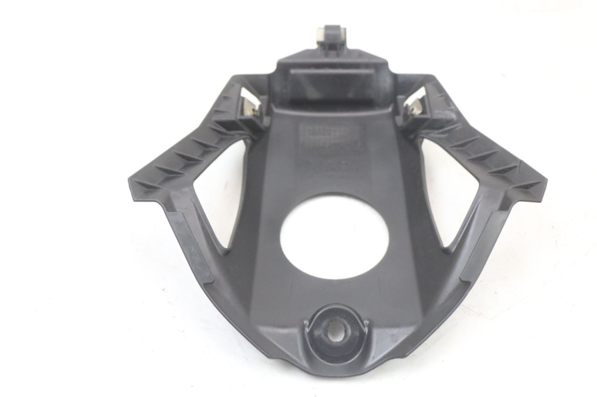 photo de SERBATOIO COPERCHIO HONDA CRF R 250 (2020 - 2021) - Primo piano tecnico