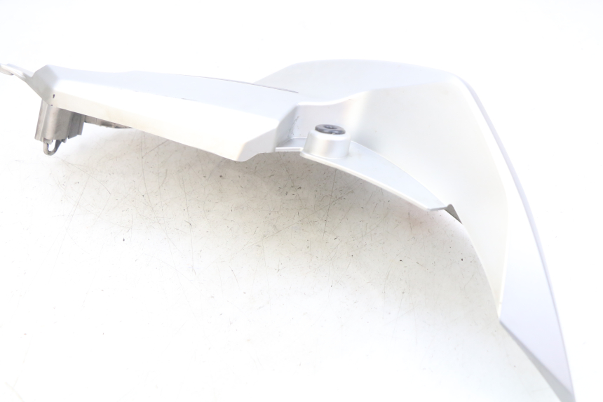 photo de CARENATURA SERBATOIO DESTRO YAMAHA MT ABS 125 (2014 - 2018) - Marcature e riferimenti originali