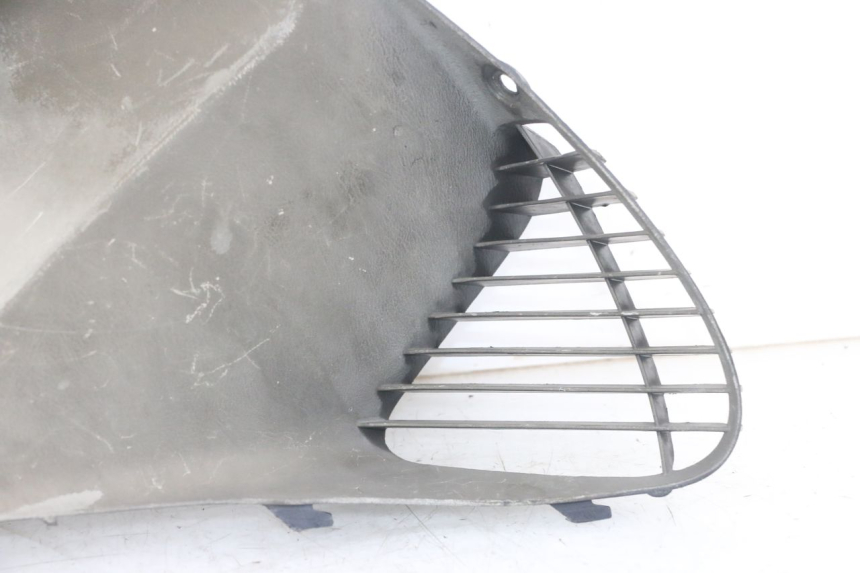 photo de SERBATOIO COPERCHIO DESTRO HONDA NTV DEAUVILLE ABS 700 (2007 - 2016) - Stato della superficie e materiale