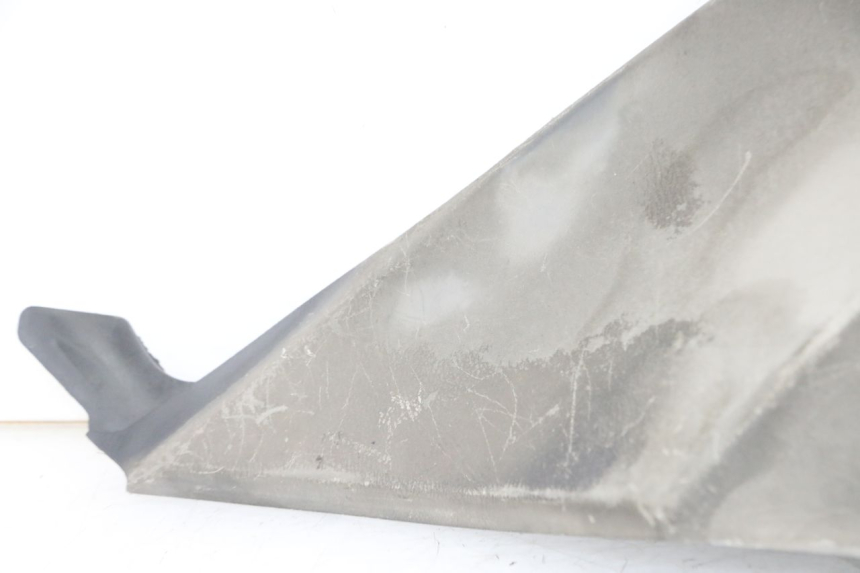 photo de SERBATOIO COPERCHIO DESTRO HONDA NTV DEAUVILLE ABS 700 (2007 - 2016) - Marcature e riferimenti originali