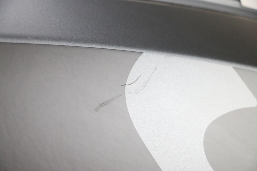 photo de SERBATOIO COPERCHIO DESTRO BMW R GS 1250 (2021 - 2024) - Zoom sui componenti