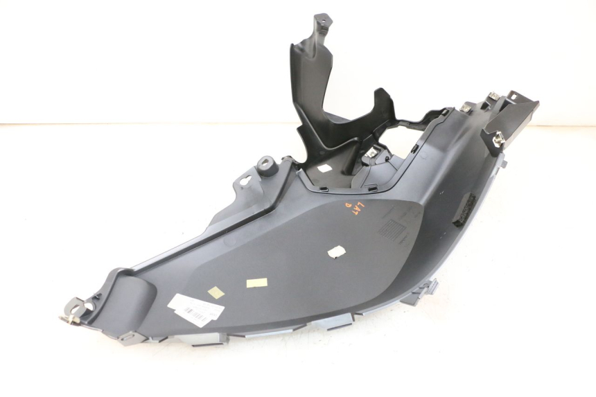 photo de SERBATOIO COPERCHIO DESTRO BMW R GS 1250 (2021 - 2024) - Primo piano tecnico