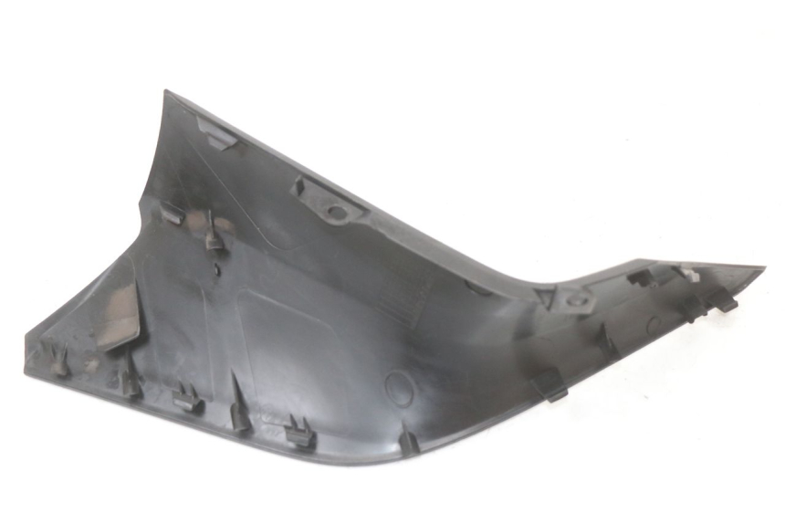 photo de SERBATOIO COPERCHIO DESTRO YAMAHA XMAX X-MAX ABS 125 (2017 - 2020) - Zoom sullo stato d'uso