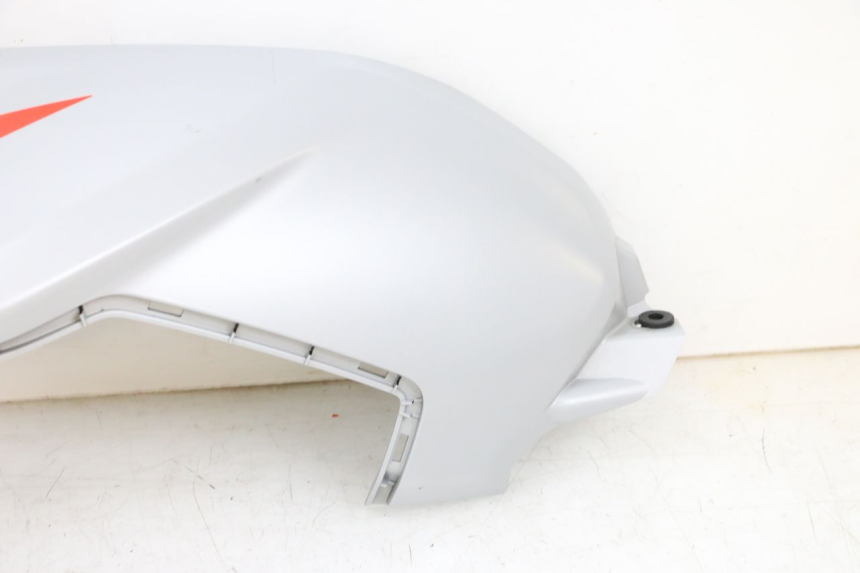 photo de SERBATOIO COPERCHIO SINISTRO YAMAHA MT-07 MT07 ABS 700 (2018 - 2020) - Caratteristiche distintive