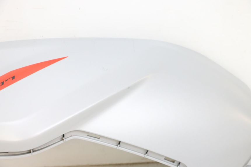 photo de SERBATOIO COPERCHIO SINISTRO YAMAHA MT-07 MT07 ABS 700 (2018 - 2020) - Zoom sui componenti