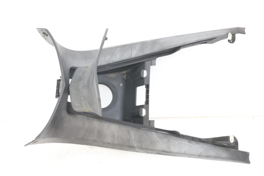 photo de SERBATOIO COPERCHIO PEUGEOT GEOPOLIS RS 125 (2007 - 2009) - Zoom sullo stato d'uso