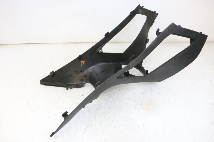 photo de SERBATOIO COPERCHIO GILERA NEXUS 300 (2008 - 2013) - Dettaglio del componente