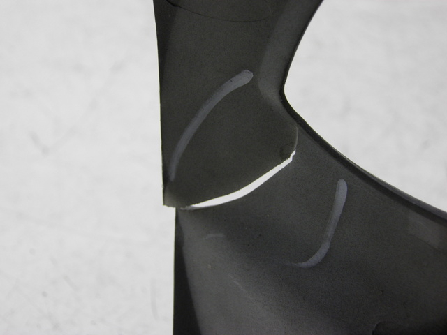 photo de CARENATURA SERBATOIO HONDA FES PANTHEON 125 (2003 - 2007) - Foto prodotto supplementare