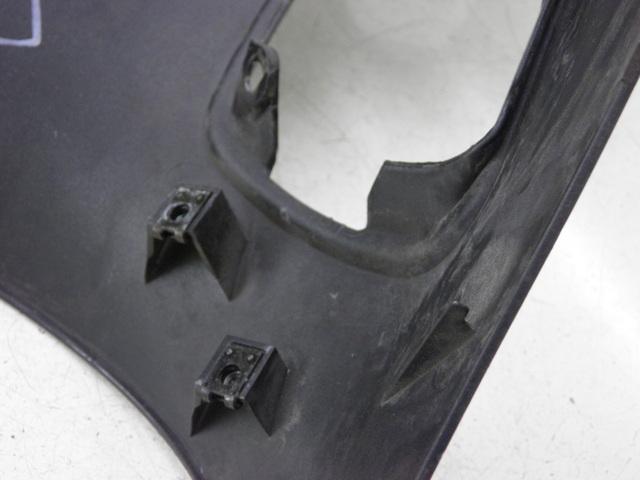 photo de CARENATURA SERBATOIO HONDA FES PANTHEON 125 (2003 - 2007) - Ispezione visiva dettagliata