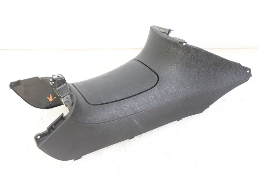 photo de SERBATOIO COPERCHIO PIAGGIO IE MP3 YOURBAN 300 (2011 - 2016) - Altra angolazione